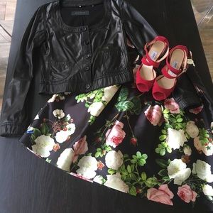 Elie Tahari cropped leather jacket